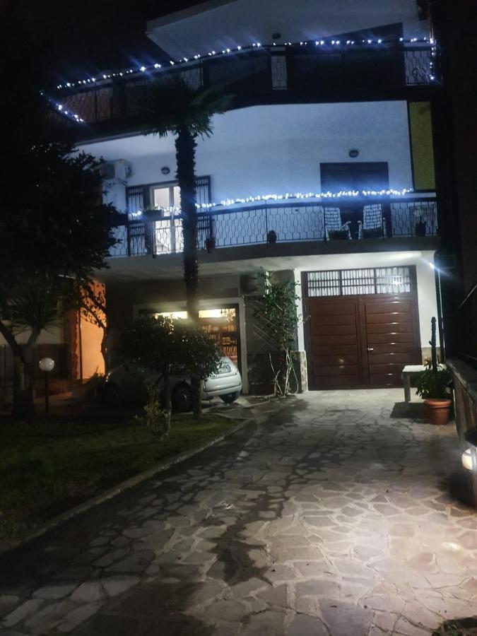 Bed and Breakfast Ospitalita Il Noce Brusciano Экстерьер фото
